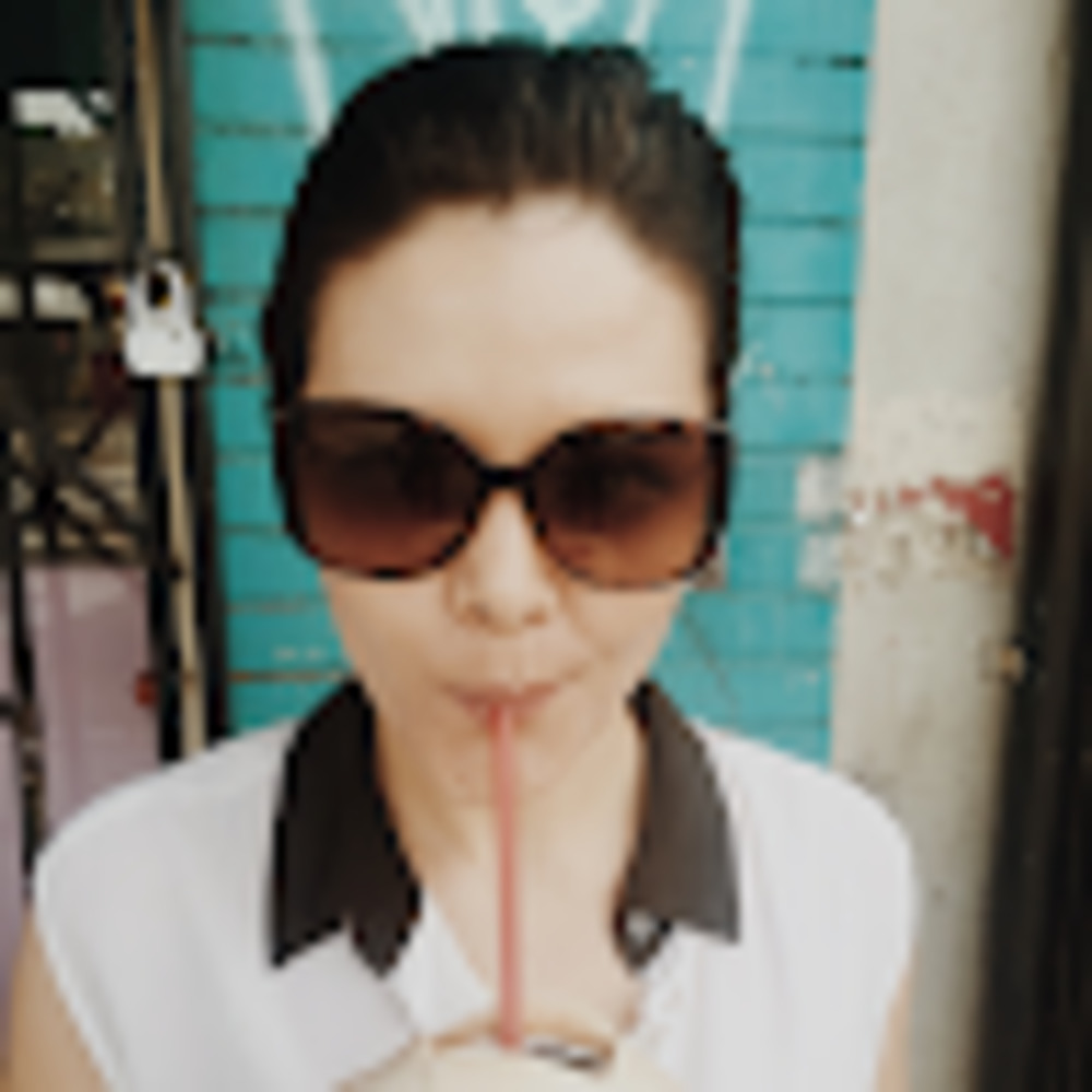 Meet your Posher, Andrea